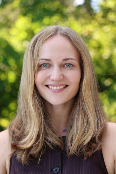 Yevgeniia englsichsprachige Assistentin